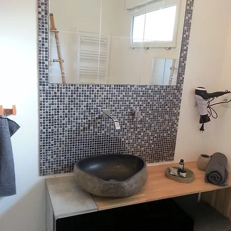 Somme-Suites B&B 2* Nesle